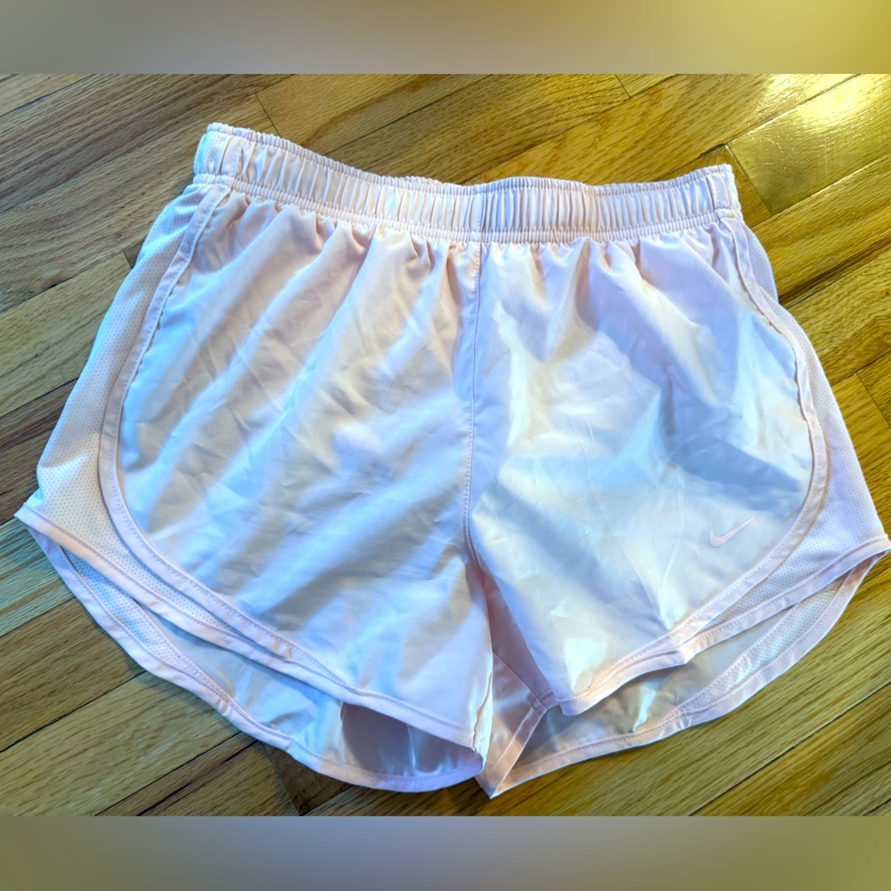 NIKE Dri-fit Shorts Pink S